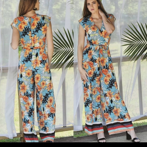 Floral wide leg jumpsuit - Picture 1 of 4